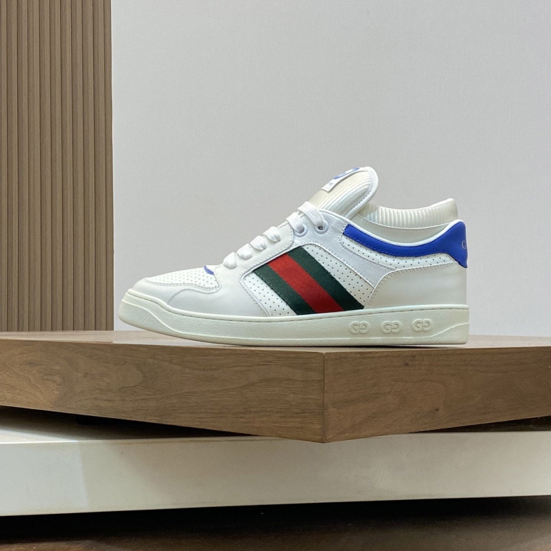G*u*i casual shoes